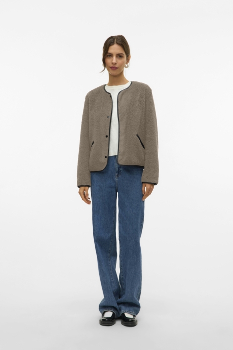 Vero Moda bruine dames jas | Model