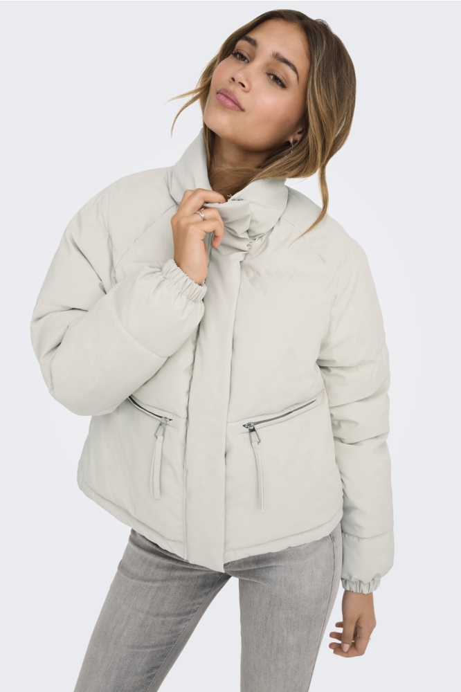 Jacqueline de Yong beige dames jas | Model vooraanzicht