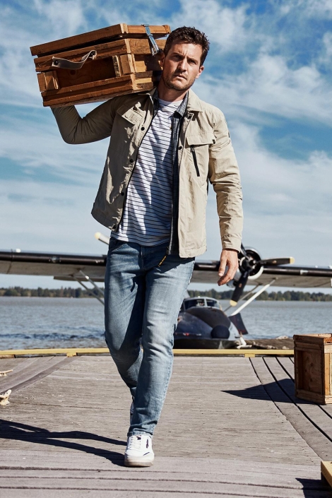 PME legend beige heren jas | Sfeerbeeld, In situatie