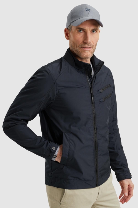 Vanguard blauwe heren jas | Model zijaanzicht