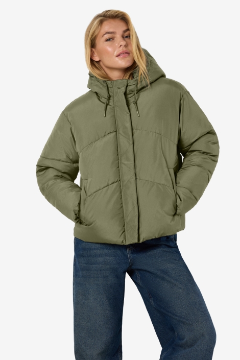 Noisy may groene dames jas | Model vooraanzicht