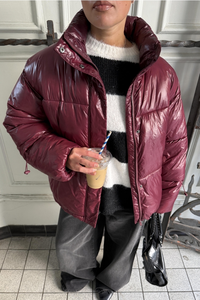 Noisy may bordeaux dames jas | Model vooraanzicht