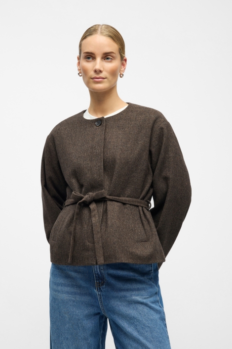 Object bruine dames blazer | Model vooraanzicht