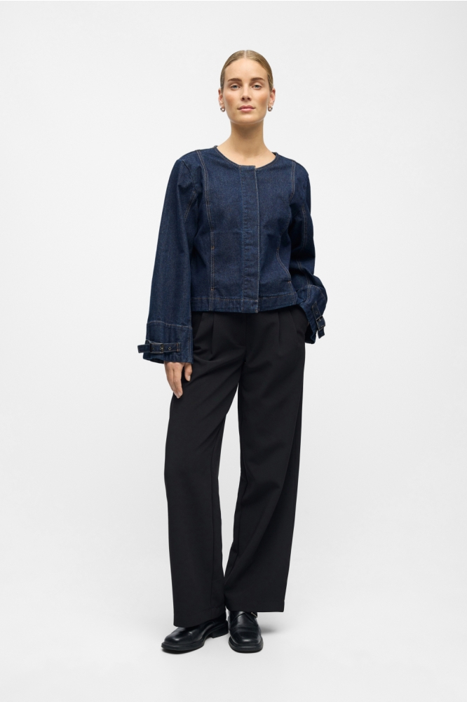 Object blauwe dames jas | Model