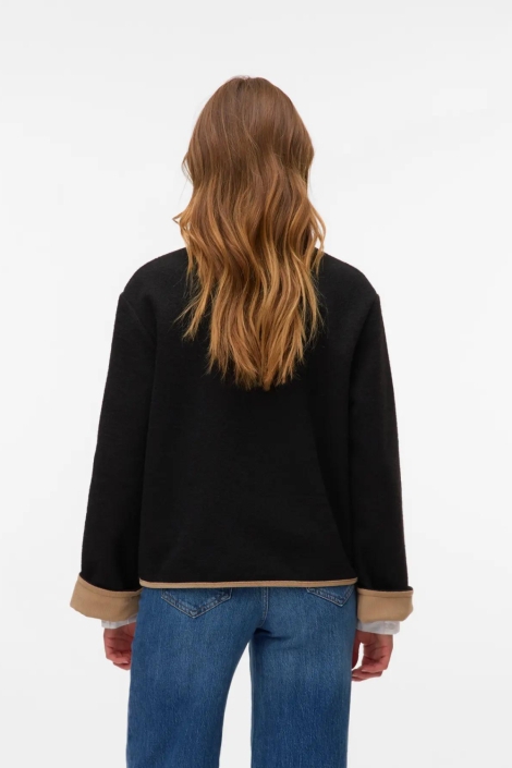 Vero Moda zwarte dames jas | Model achteraanzicht