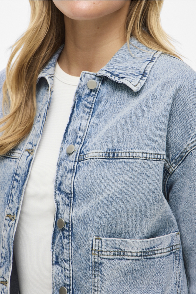 Vila blauwe dames jas | Close up