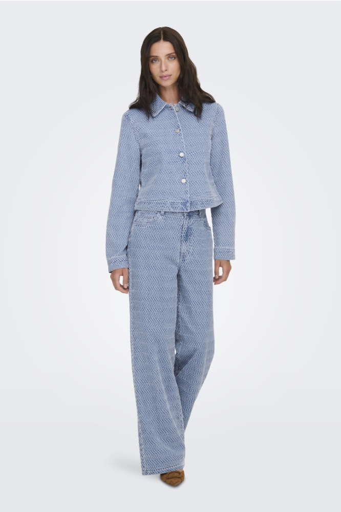 Jacqueline de Yong blauwe dames jas | Model