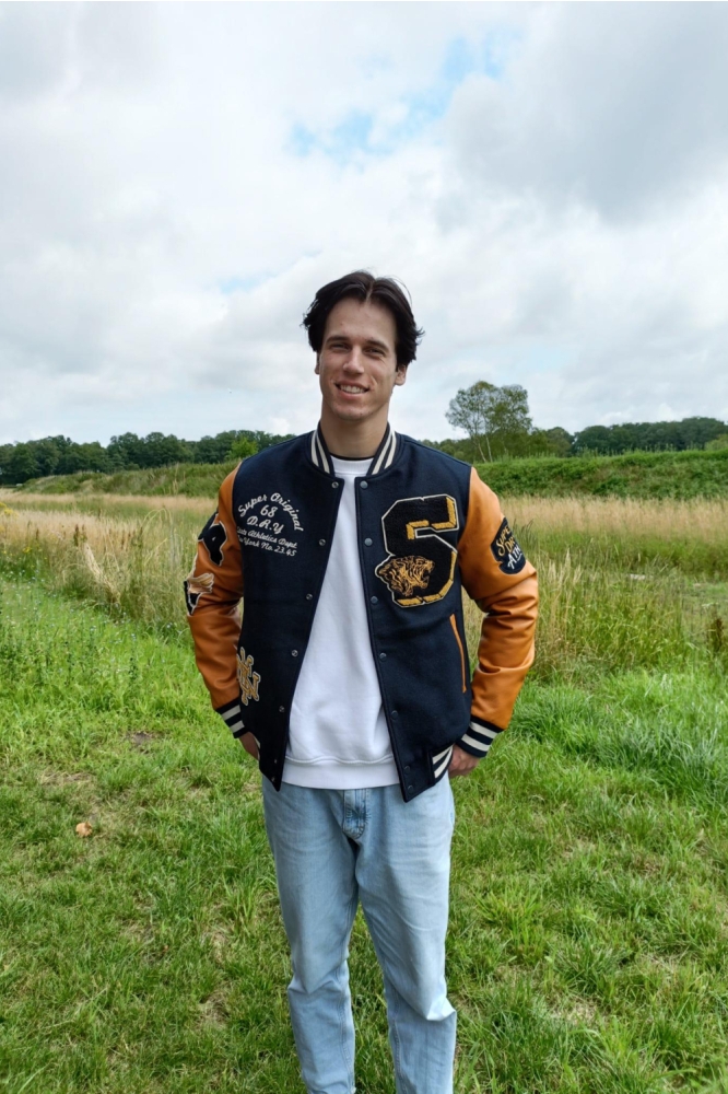 Superdry blauwe heren jas | Sfeerbeeld, In situatie