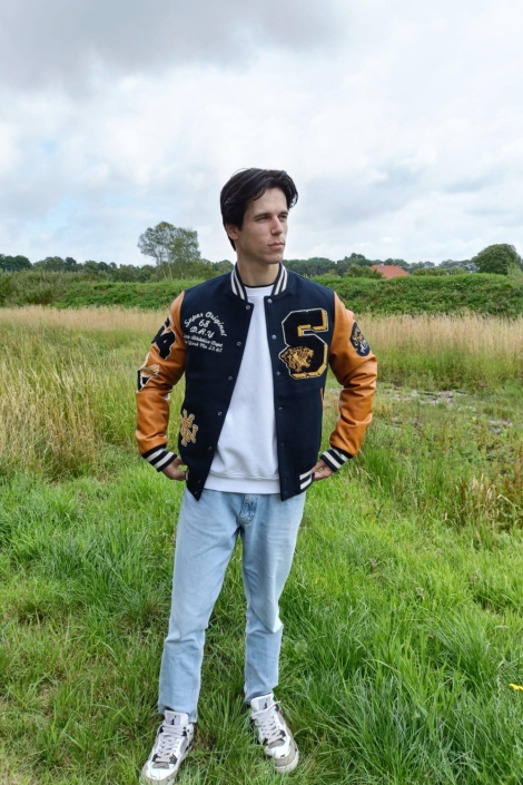 Superdry blauwe heren jas | Sfeerbeeld, In situatie