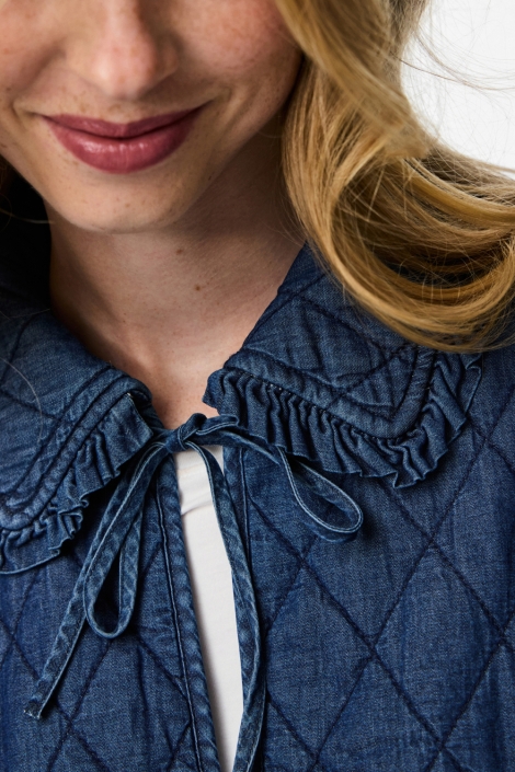 Pieces blauwe dames jas | Close up