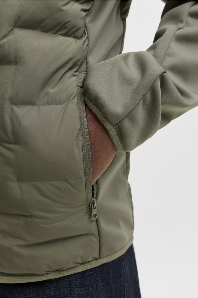 Jack & Jones groene heren jas | Close up