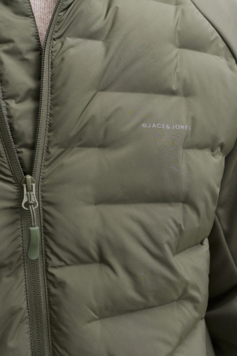 Jack & Jones groene heren jas | Kleurstaal