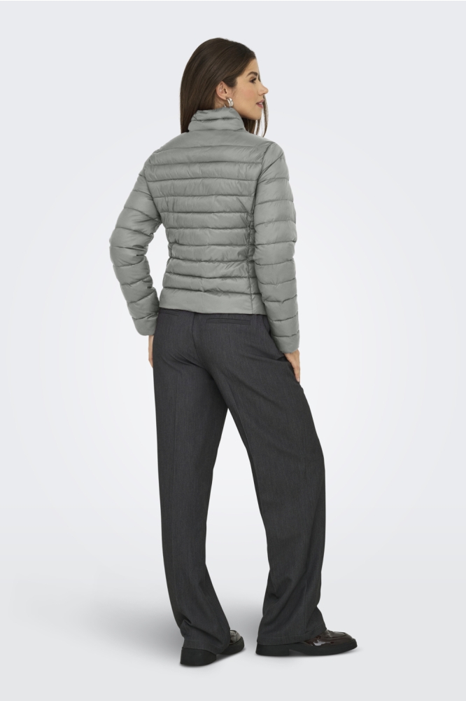 Only groene dames jas | Model