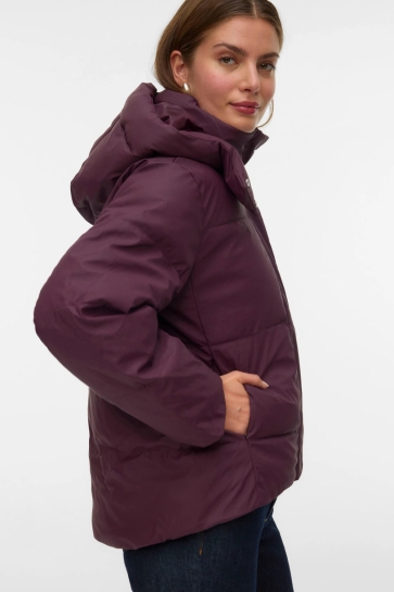 Vero Moda vmgretakylie short coated jacket no Bordeaux
