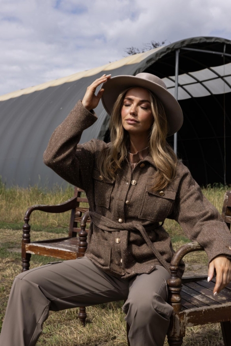 Kimara bruine dames jas | Sfeerbeeld, In situatie