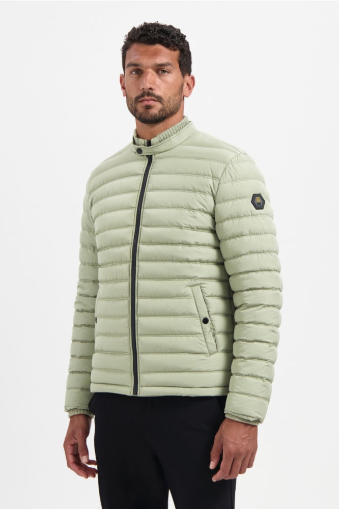 NO-EXCESS groene heren jas | Model zijaanzicht