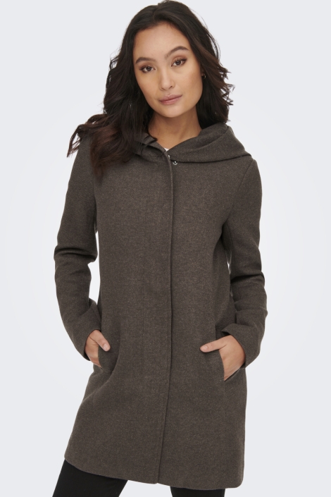 Only bruine dames jas | Model vooraanzicht