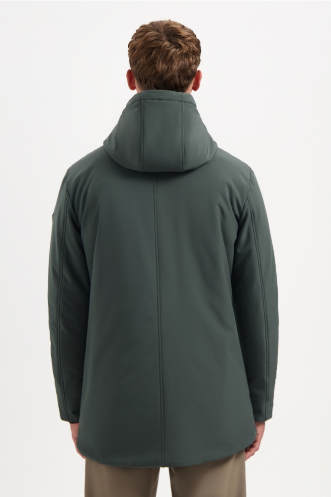 NO-EXCESS groene heren jas | Model achteraanzicht