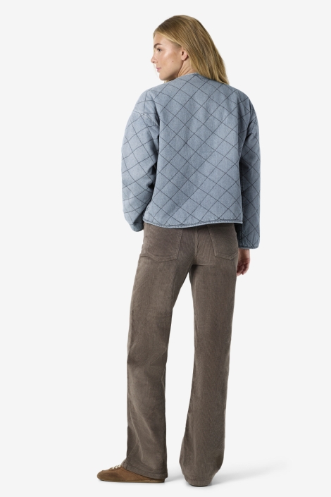 Noisy may blauwe dames vest | Model achteraanzicht