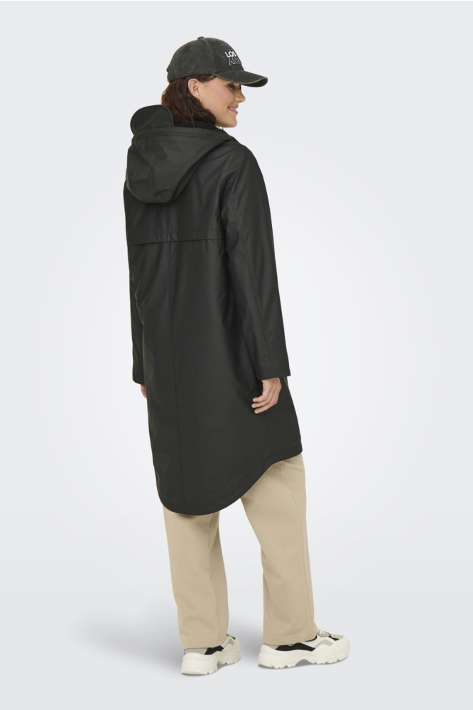 Only zwarte dames jas | Model achteraanzicht