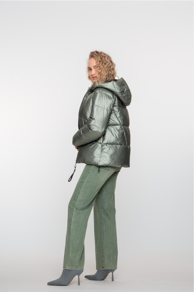 Geisha groene dames jas | Model zijaanzicht