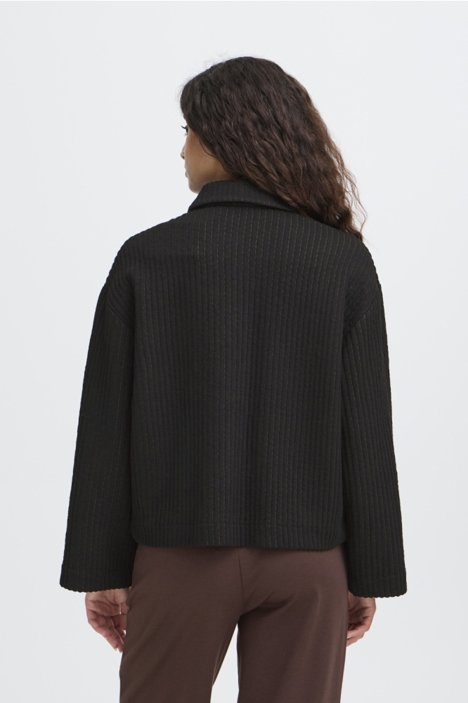 Ichi zwarte dames jas | Model achteraanzicht