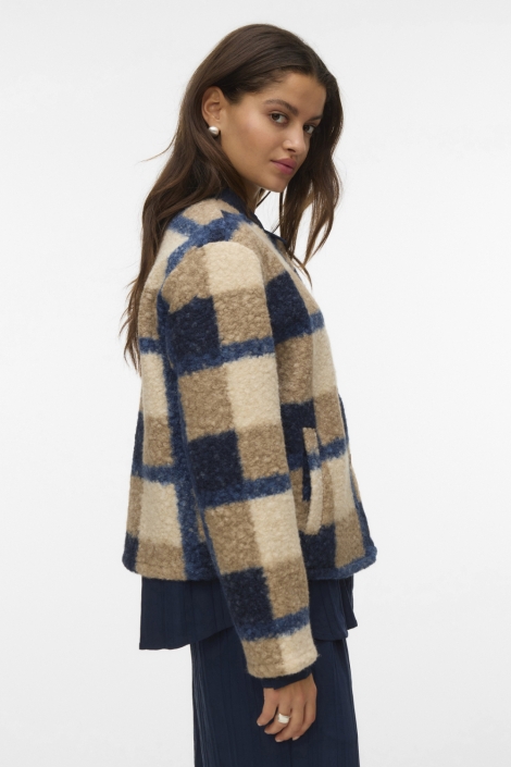 Vero Moda blauwe dames jas | Model zijaanzicht