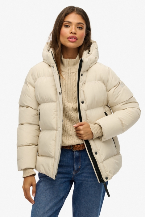 Superdry ecru dames jas | Model vooraanzicht