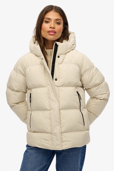 Superdry ecru dames jas | Model vooraanzicht