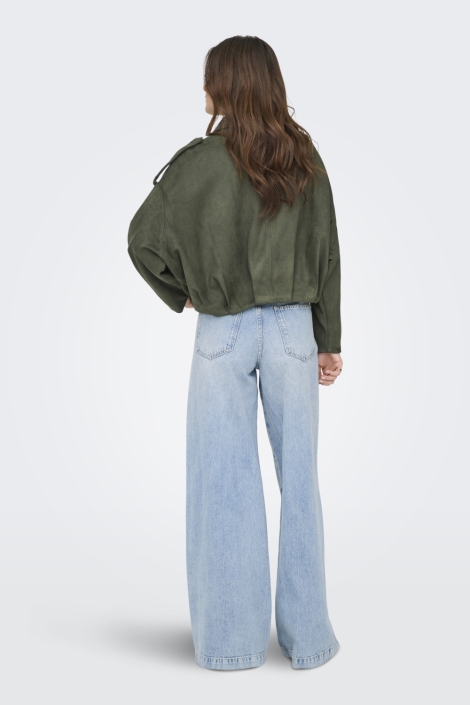 Jacqueline de Yong groene dames jas | Model