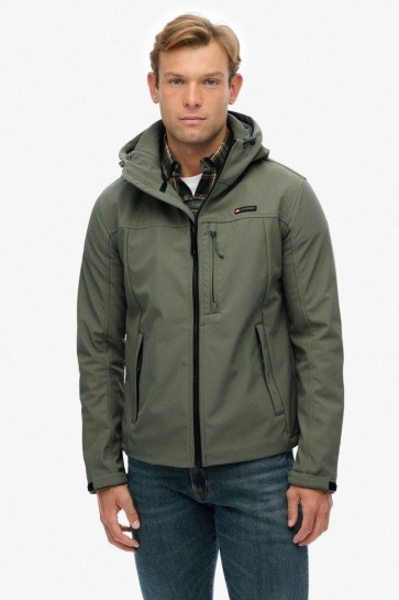 Superdry Jas HOODED SOFT SHELL TREKKER JKT M5012103A H1J SHELL GREY OLIVE