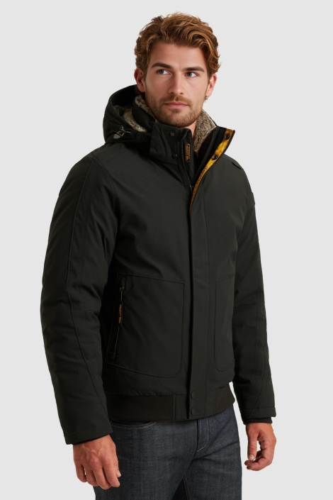 PME legend zwarte heren jas | Model vooraanzicht