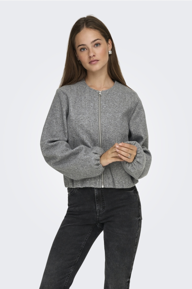 Jacqueline de Yong grijze dames vest | Model vooraanzicht