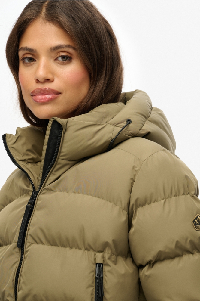 Superdry groene dames jas | Close up