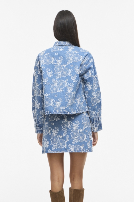 Vila blauwe dames jas | Model achteraanzicht