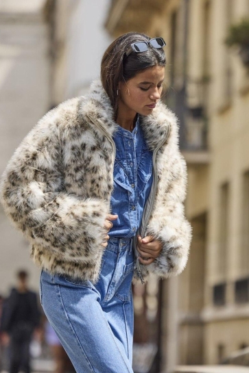 Only ONLJANIS LIFE FAUX FUR LEO JACKET C 15350369 Birch