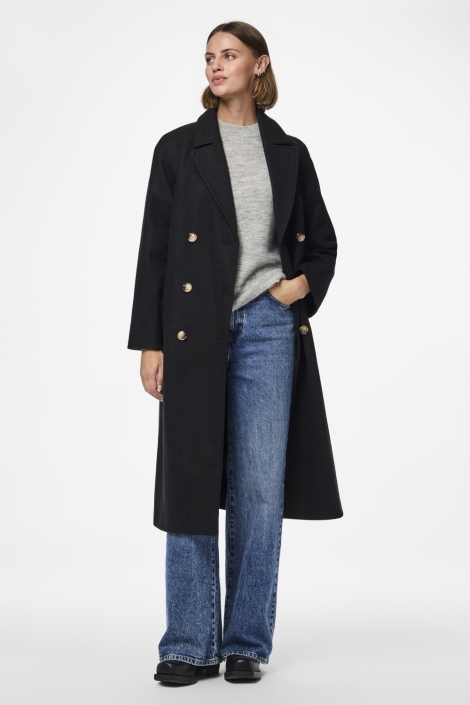 Pieces zwarte dames jas | Model vooraanzicht