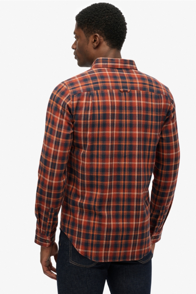 Superdry oranje heren overhemd | Model achteraanzicht