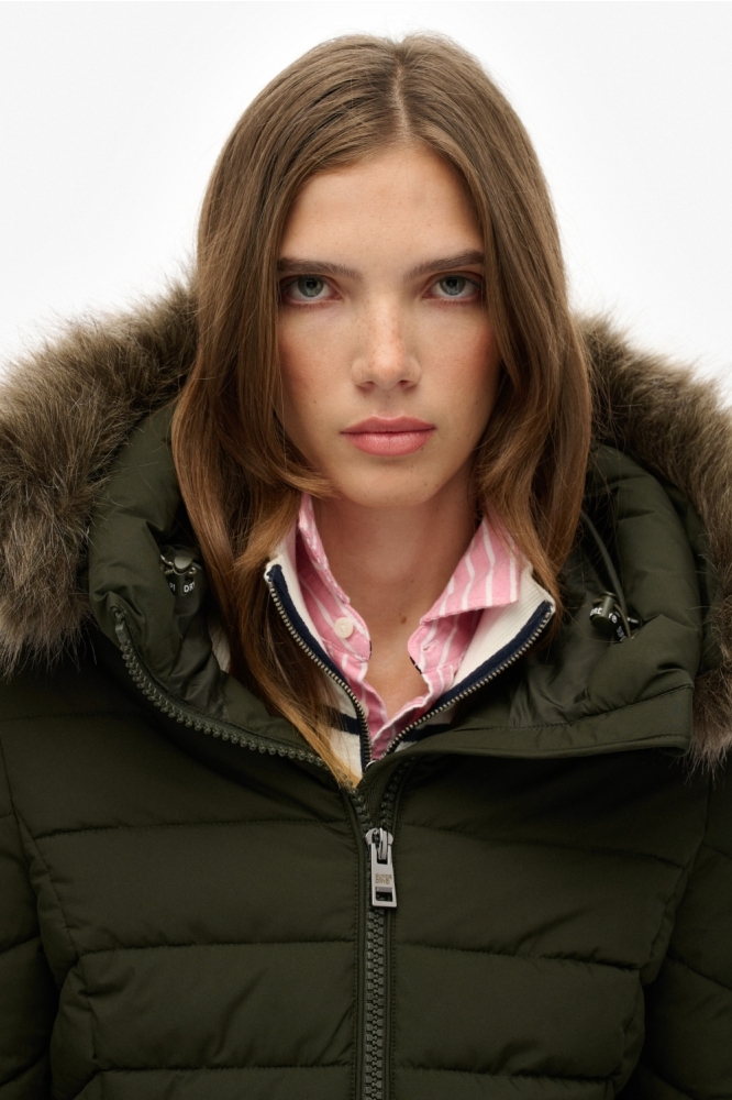 Superdry groene dames jas | Close up