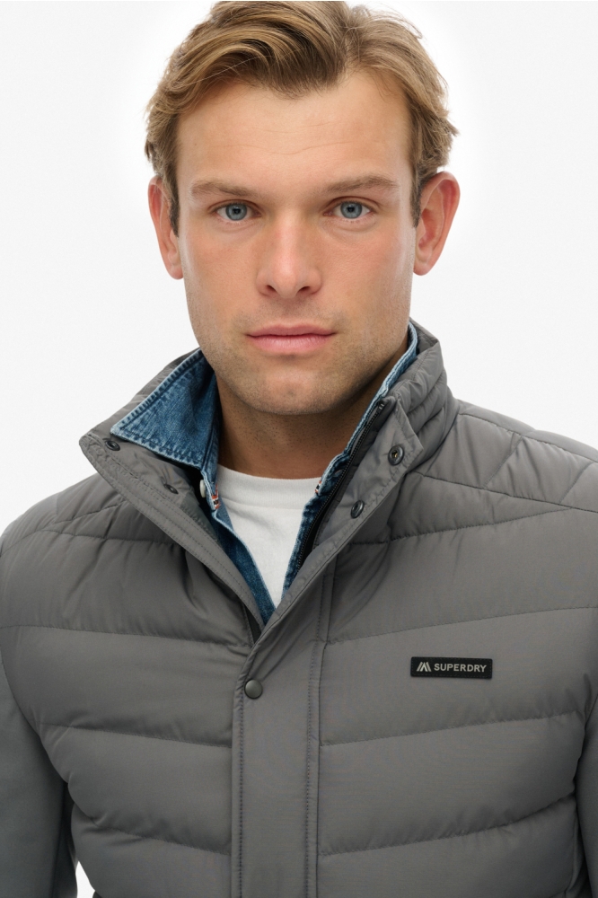 Superdry groene heren jas | Close up