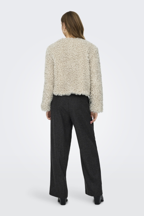 Jacqueline de Yong beige dames jas | Model