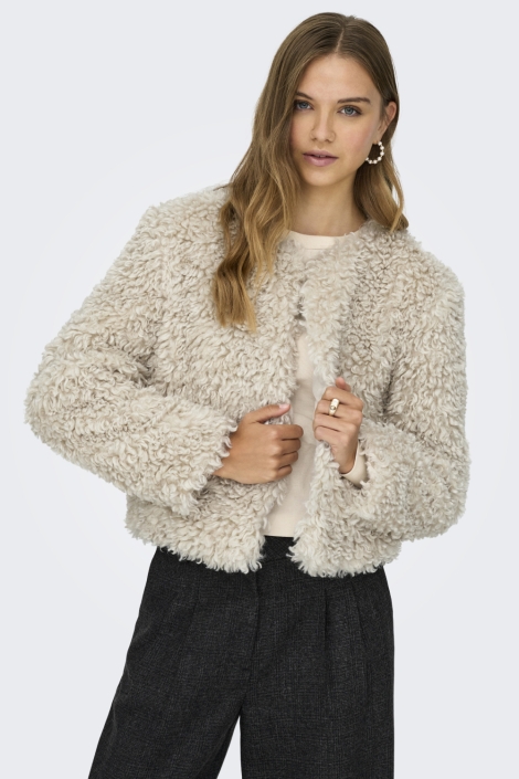 Jacqueline de Yong beige dames jas | Model vooraanzicht