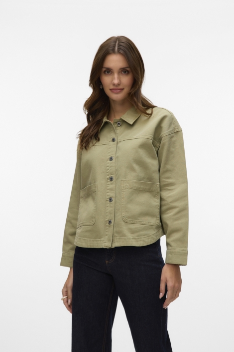Vero Moda groene dames jas | Model vooraanzicht