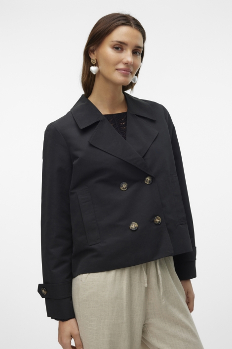 Vero Moda zwarte dames jas | Model vooraanzicht