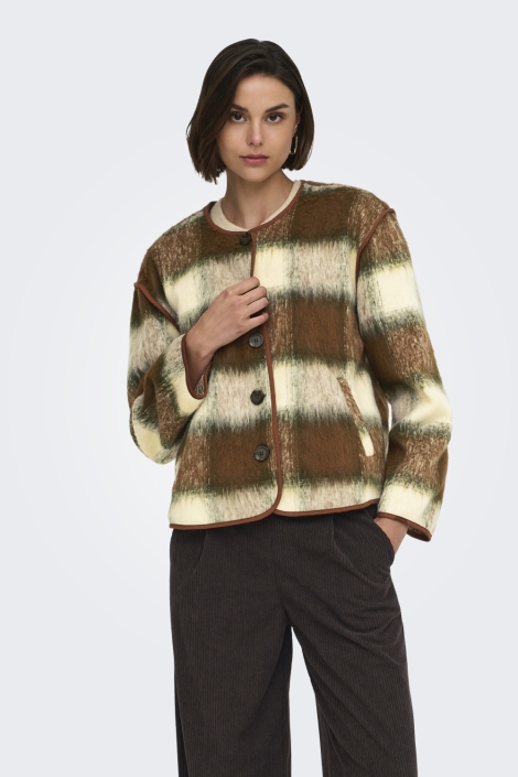 Jacqueline de Yong bruine dames jas | Model vooraanzicht
