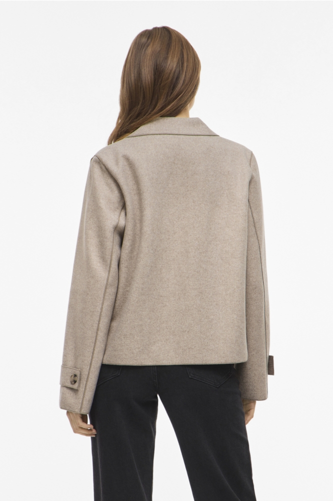 Vila beige dames jas | Model achteraanzicht