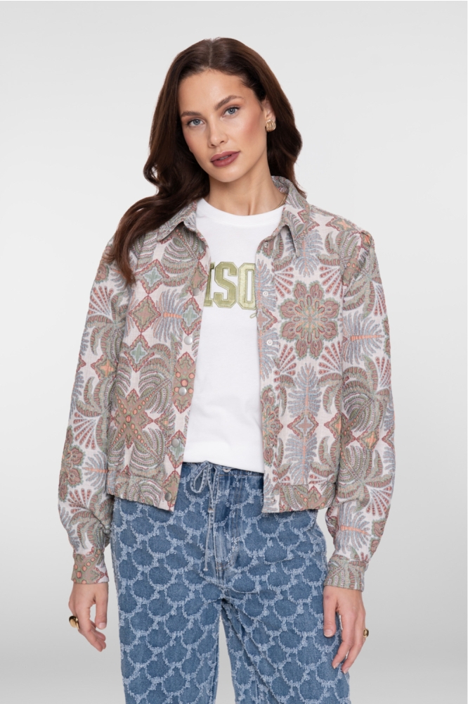 Geisha beige dames blazer | Model vooraanzicht