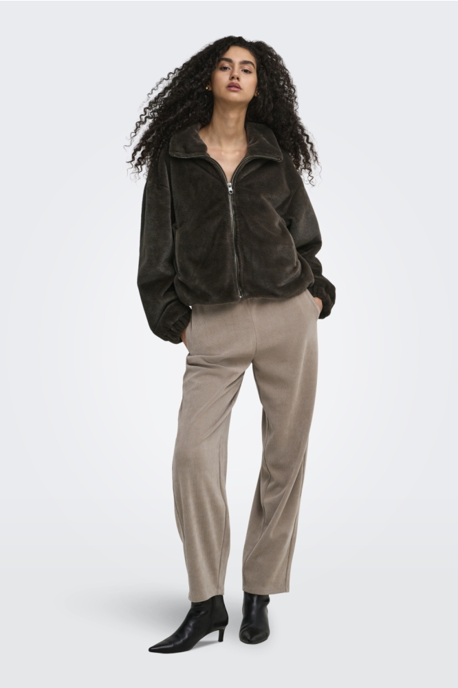 Only bruine dames jas | Model