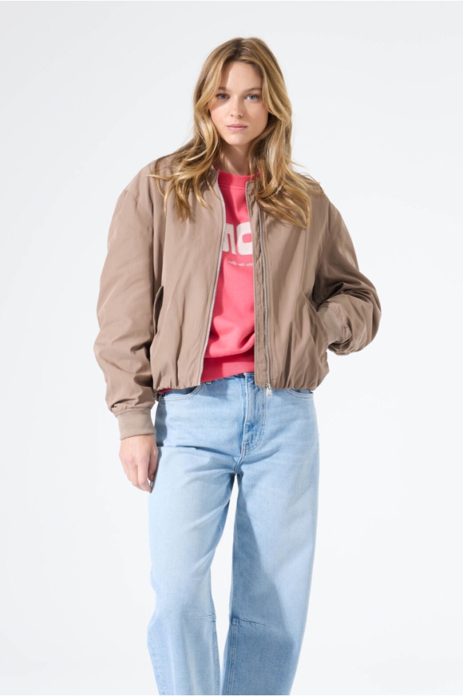 Garcia taupe dames jas | Model vooraanzicht