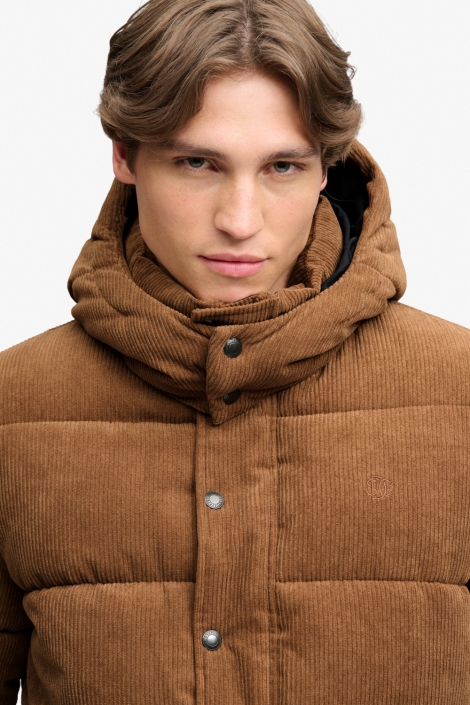 Superdry bruine heren jas | Close up